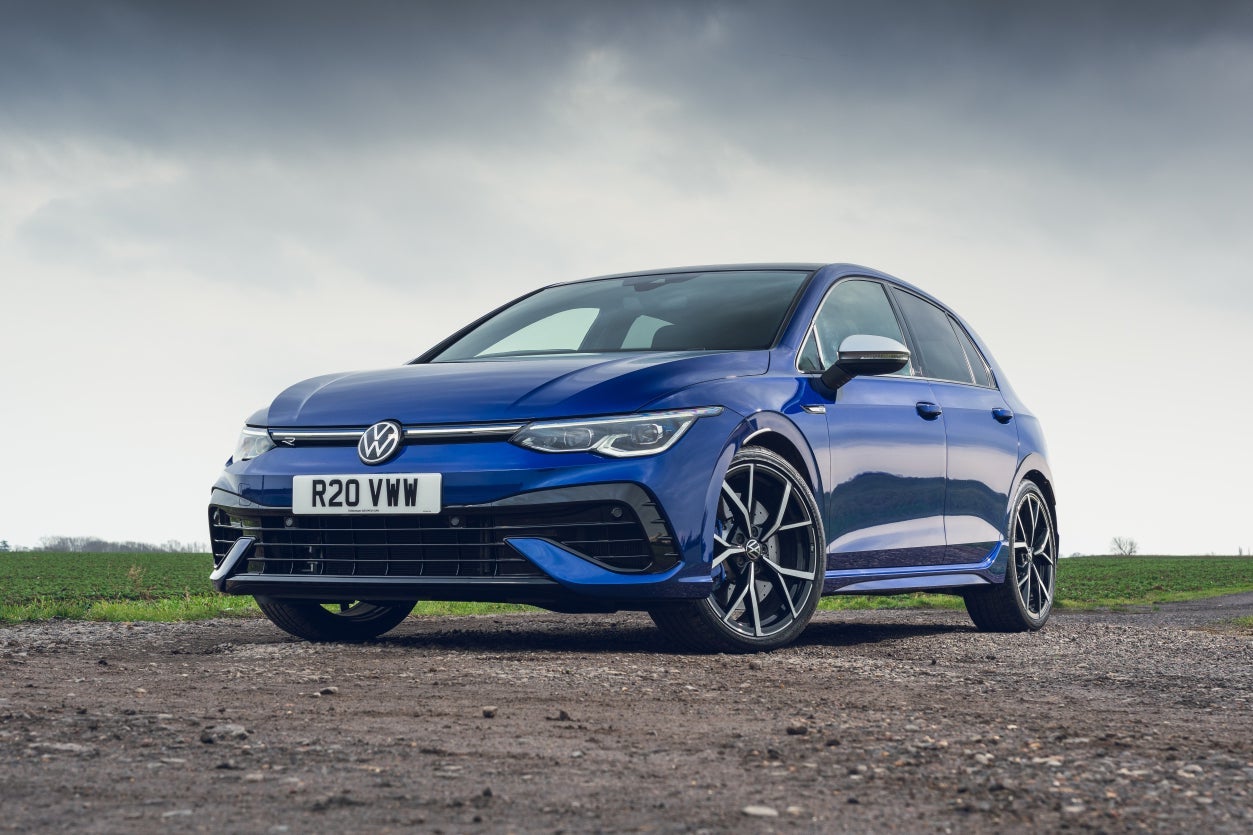 Volkswagen Golf R Review 2025 Price, specs & boot space heycar UK